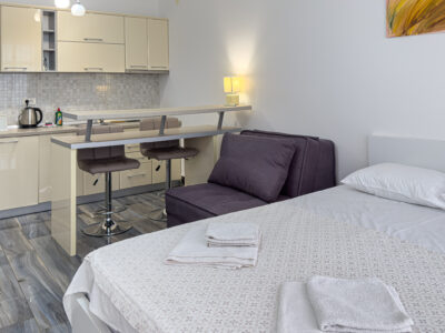 AP2 Studio pro 3 osoby